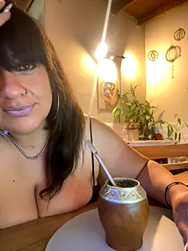 Sensualmente333 online show from November 28, 2025, 11:57 am