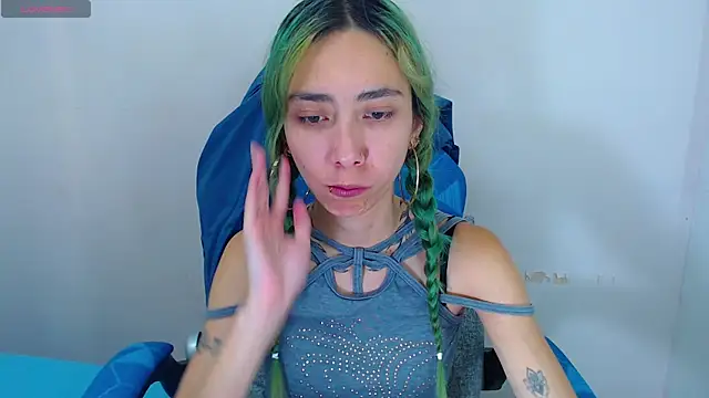 Snapshot of Erika_Stevens chatting on October 12, 2025, 3:55 pm Erika Stevens online show from October 12, 2025, 3:55 pm