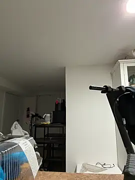 Sluckkkbigdk online show from March 15, 2026, 10:49 pm