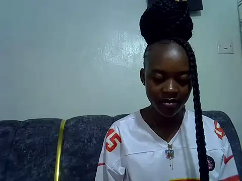 Snapshot of just_nuru chatting on October 22, 2025, 10:26 am just nuru online show from October 22, 2025, 10:26 am