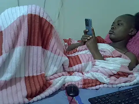 Snapshot of just_nuru chatting on December 16, 2025, 7:35 am just nuru online show from December 16, 2025, 7:35 am