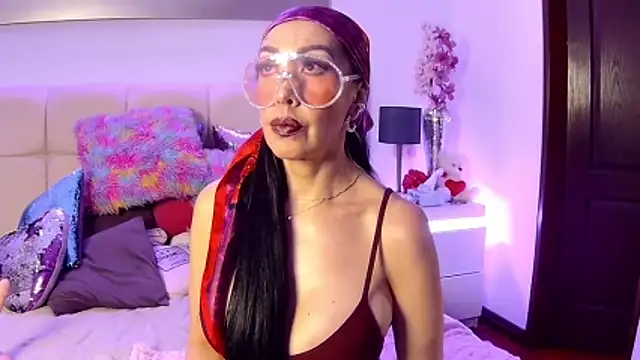 Snapshot of EvelinaGrey chatting on November 25, 2025, 11:54 am EvelinaGrey online show from November 25, 2025, 11:54 am