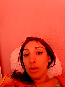 Snapshot of Anniespears chatting on March 6, 2026, 9:33 pm Anniespears online show from March 6, 2026, 9:33 pm