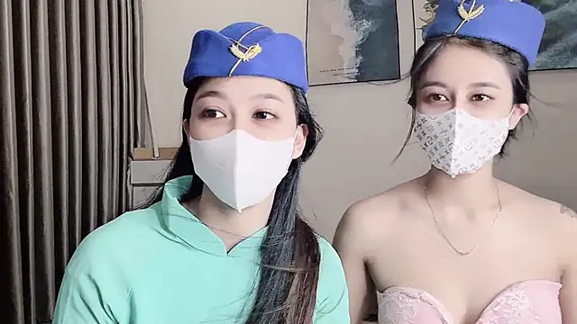 Snapshot of Mono-Stewardesss chatting on September 17, 2025, 11:45 am Mono-Stewardesss online show from September 17, 2025, 11:45 am