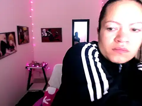 Cristal w online show from January 24, 2025, 12:52 pm