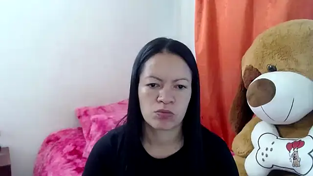 Cristal w online show from January 19, 2026, 3:05 pm