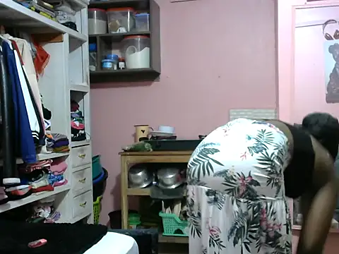 slender-qwene online show from March 3, 2026, 2:45 pm