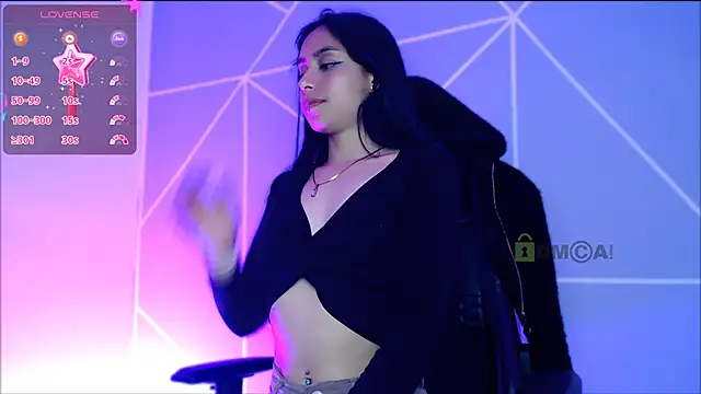 Snapshot of lilylouisee chatting on October 12, 2025, 1:15 am lilylouisee online show from October 12, 2025, 1:15 am