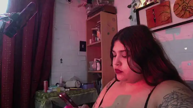 dreamgirl sweet online show from March 30, 2026, 2:12 am