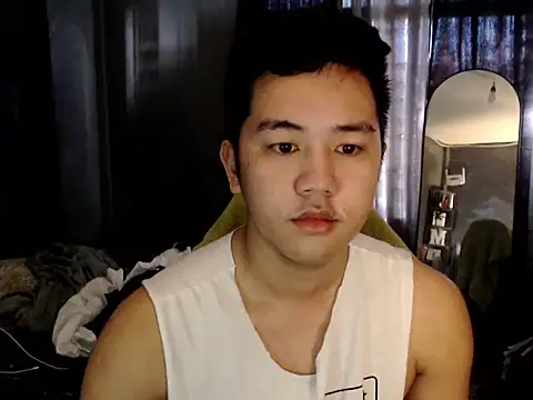 xgregor07 online show from December 4, 2025, 12:20 am