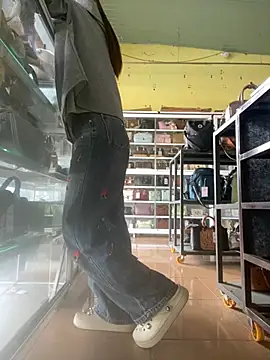 Rosa 998 online show from April 12, 2026, 12:37 am