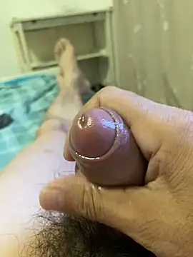 Snapshot of Beijing2000 chatting on October 14, 2025, 10:43 pm Beijing2000 online show from October 14, 2025, 10:43 pm