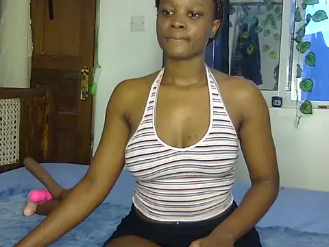 Snapshot of Tonya01_Angels_ chatting on October 5, 2025, 12:58 pm Tonya01 Angels  online show from October 5, 2025, 12:58 pm