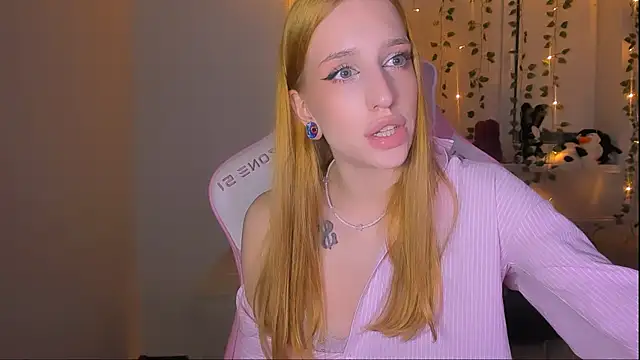 Anice  online show from February 13, 2026, 10:50 pm