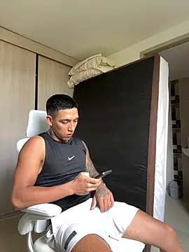 sendfer online show from October 27, 2025, 8:13 pm