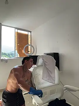 sendfer online show from November 6, 2025, 1:56 pm