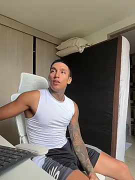 sendfer online show from December 18, 2025, 8:37 pm