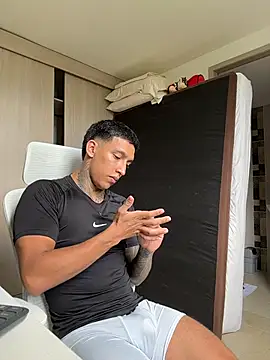 sendfer online show from April 11, 2026, 7:18 pm