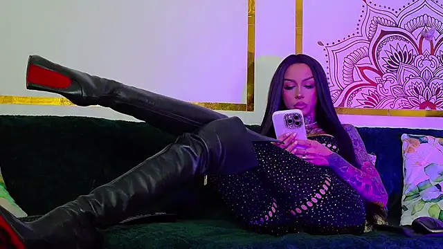 PandoraVolkov online show from October 21, 2025, 8:48 am