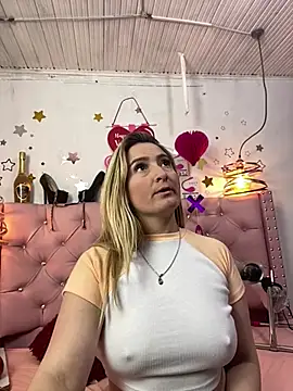 antonella87 online show from February 27, 2025, 1:05 am