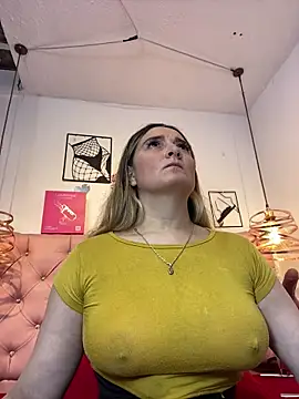 antonella87 online show from April 28, 2026, 10:15 pm