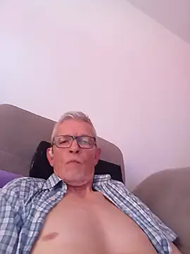 Snapshot of berfri chatting on June 26, 2026, 1:26 pm berfri online show from June 26, 2026, 1:26 pm