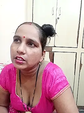 reemacouple007 online show from September 22, 2025, 5:31 am