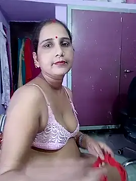 reemacouple007 online show from May 14, 2026, 6:09 am