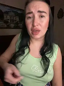 Snapshot of Roxana_Bell chatting on February 22, 2026, 5:00 pm Roxana Bell online show from February 22, 2026, 5:00 pm