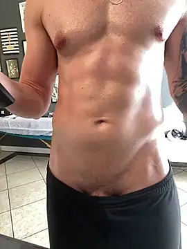 MachineDien online show from February 25, 2025, 7:36 pm