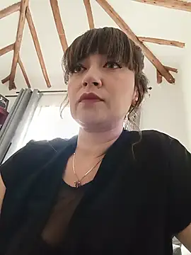 Snapshot of tata_laima__ chatting on July 17, 2026, 2:24 pm tata laima online show from July 17, 2026, 2:24 pm