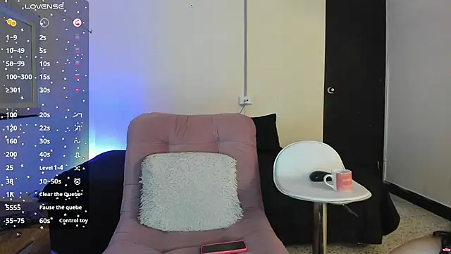 liily moore online show from February 24, 2025, 9:21 am