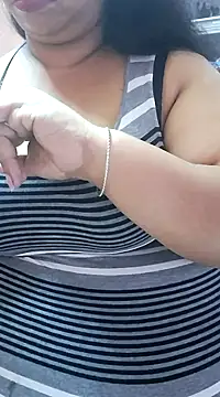 Snapshot of Ravina_patil1 chatting on January 11, 2025, 3:52 pm Ravina patil1 online show from January 11, 2025, 3:52 pm