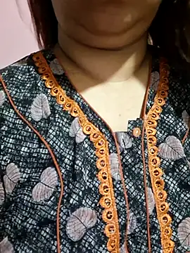 Ravina patil1 online show from March 31, 2026, 7:58 pm