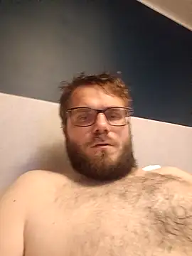 dazel4camcum online show from October 8, 2025, 6:27 pm