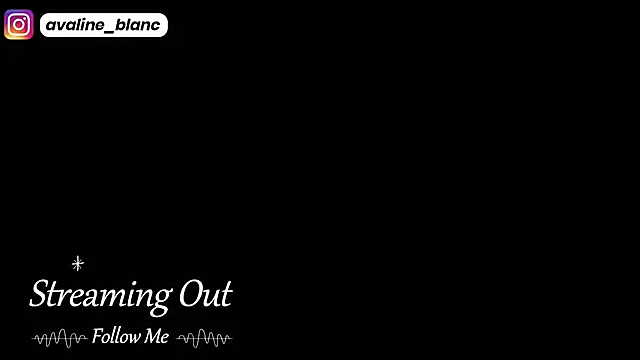 Snapshot of Avaline_Blancx chatting on December 14, 2024, 11:34 pm Avaline Blancx online show from December 14, 2024, 11:34 pm