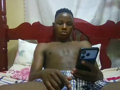 swthairydic online show from May 15, 2026, 9:22 pm
