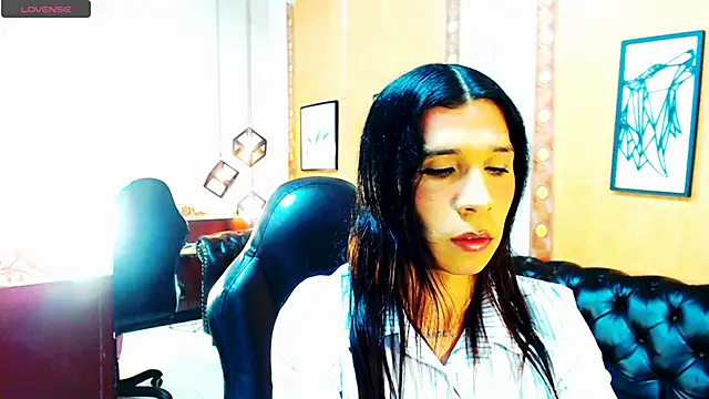 SaraSofia44 online show from September 15, 2025, 11:27 pm