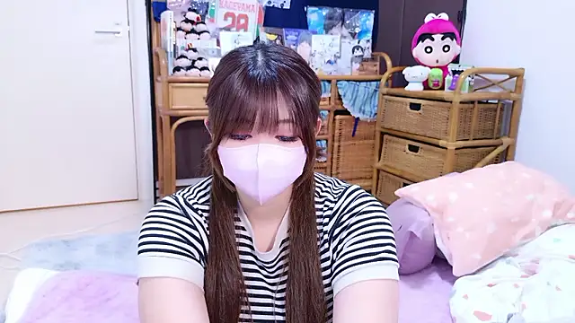 Megu Melon online show from October 13, 2025, 8:03 am