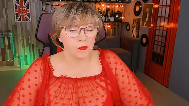 sugar vivien online show from November 12, 2025, 1:11 pm