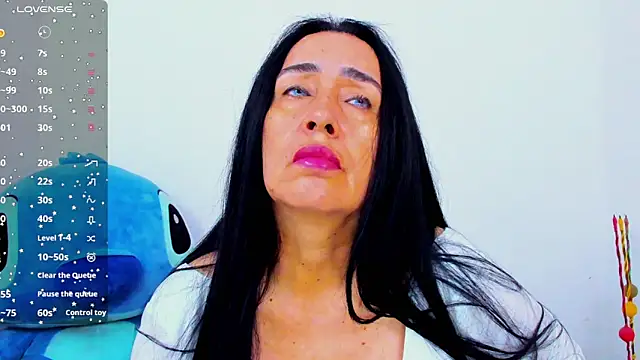 Snapshot of HorniestMilf chatting on April 25, 2026, 7:00 pm HorniestMilf online show from April 25, 2026, 7:00 pm