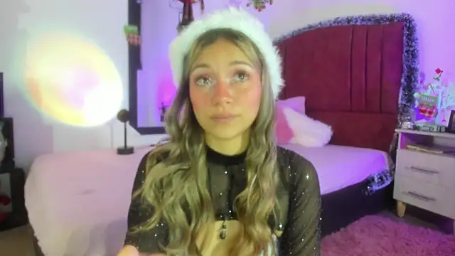Snapshot of alisson_zafiro_ chatting on December 24, 2024, 9:06 am alisson zafiro  online show from December 24, 2024, 9:06 am