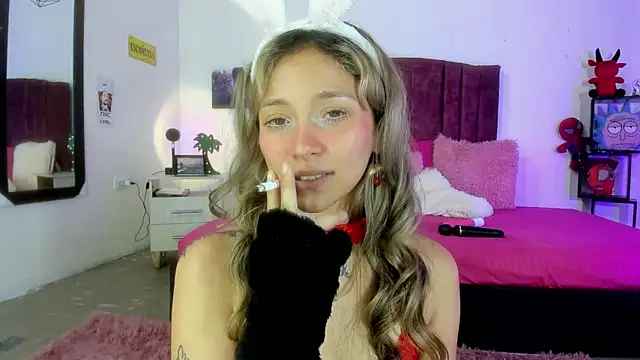 Snapshot of alisson_zafiro_ chatting on January 21, 2025, 12:18 pm alisson zafiro  online show from January 21, 2025, 12:18 pm