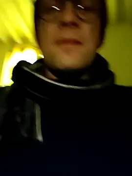 wedge75 online show from October 3, 2025, 8:22 am