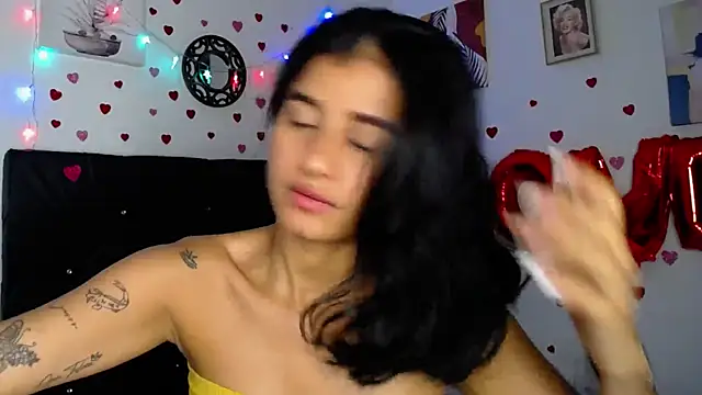 floweer  online show from February 16, 2025, 7:16 pm