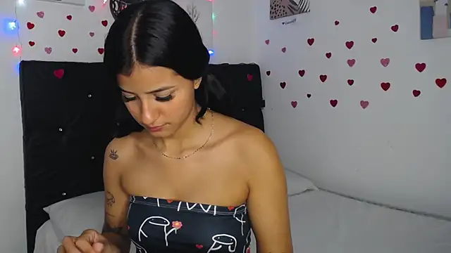 floweer  online show from February 20, 2025, 4:25 pm