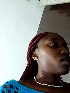 kinkybeby online show from April 5, 2026, 5:32 pm