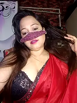 albelasummi702 online show from March 13, 2026, 12:17 am