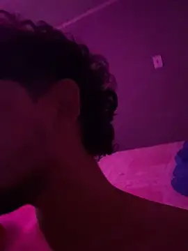 luanbig online show from February 20, 2025, 1:25 am