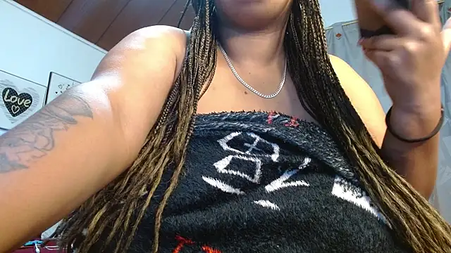 Snapshot of Alisteresa_ chatting on September 15, 2025, 1:49 am Alisteresa  online show from September 15, 2025, 1:49 am